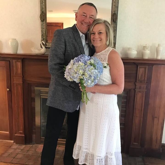 Meet your Posher, Cindy - Picture 1 of 1